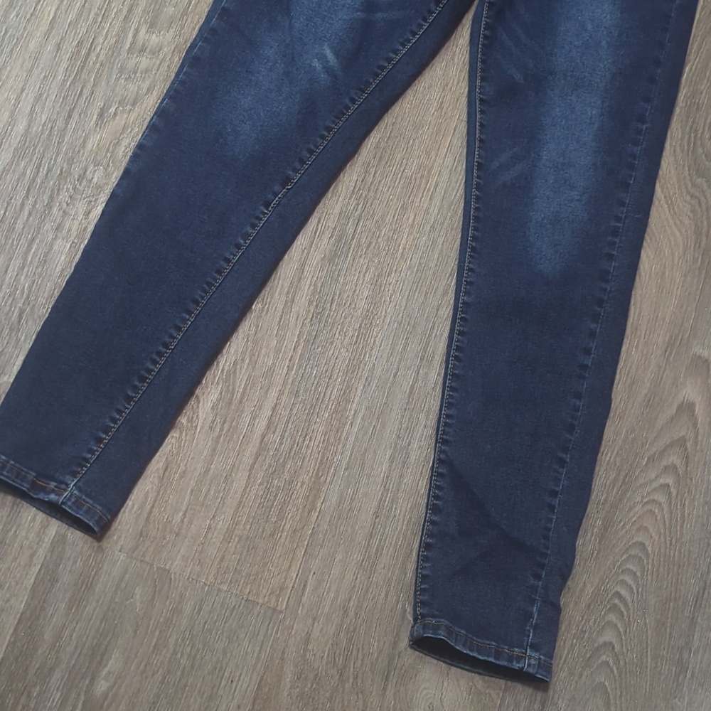 ❤️5/$25 SHEIN Dark Blue Skinny Jeans - Picture 3 of 5